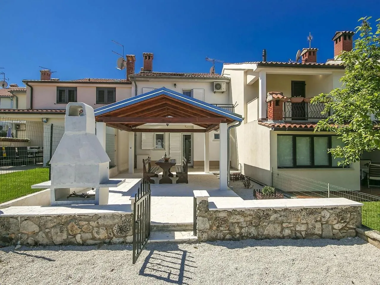 Charming Beachfront Holiday Home In Porec