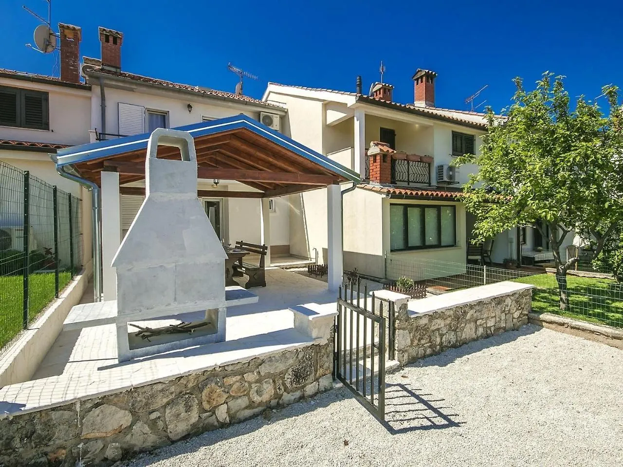 Charming Beachfront Holiday Home In Porec Croatia